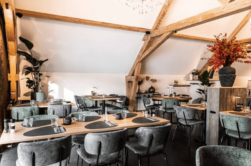 Interieur van Brasserie Rhodesgoed