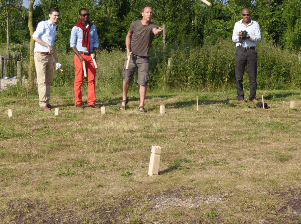 Mega-games bij een teambuilding met Brasserie Rhodesgoed